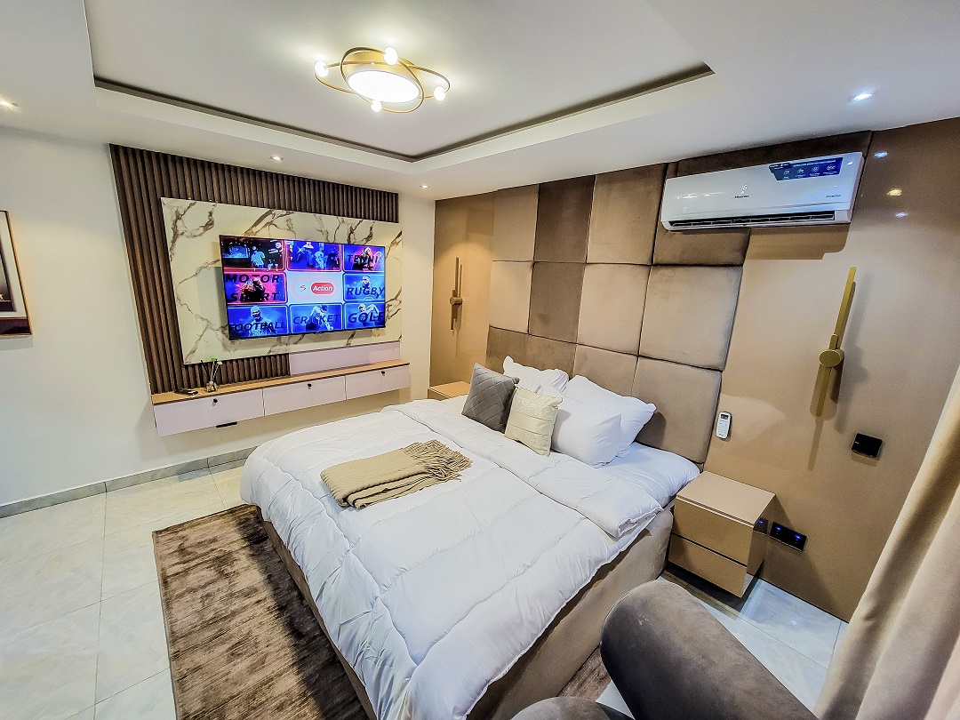 BED ROOM TWO (2)
